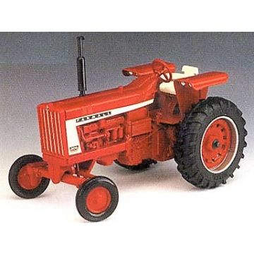 IH - 806 - WF flat fenders - 1/16