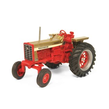 IH - 826 - WF Gold Demonstrator 2011 Red Power Round Up - 1/16