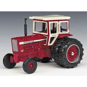 IH - 856 - Duals Hiniker cab plastic rims - 1/64