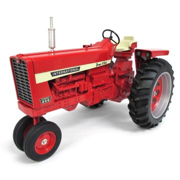 IH - 856 - NF open station 1999 Farm Progress Show - 1/8