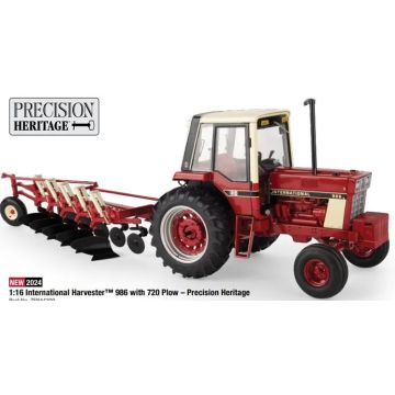 IH - Set - 986 with singles and 5-bottom 720 plow - 1/16