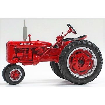 IH - C - NF fenders black seat gray exhaust Collector Edition - 1/16