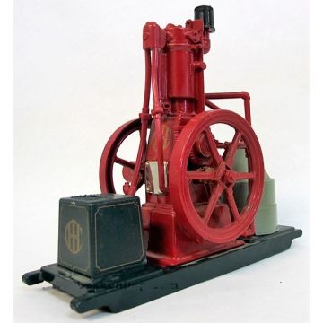 IH -  - Engine, International Famous, gray tank - 1/8