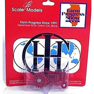 IH - F-12 - Steel wheels 1991 Farm Progress on card - 1/64