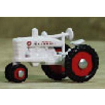 IH - M - NF demonstrator white - 1/64