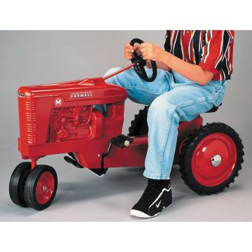 IH - M - Pedal, NF 1998 Farm Progress Show -