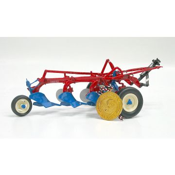 IH -  - Plow, 3 bottom, Little Genius, rubber tires #5 Precision Series - 1/16