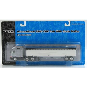 IH - Semi - International Cab Over Semi, silver, with white grain trailer - 1/64