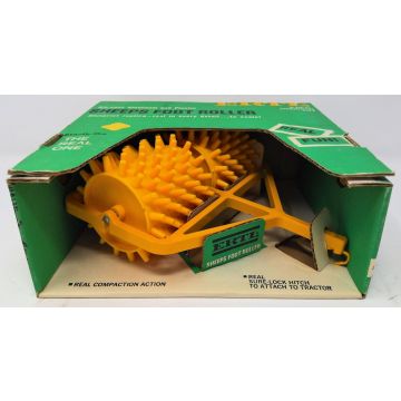 IH -  - Sheepsfoot compacter - 1/16