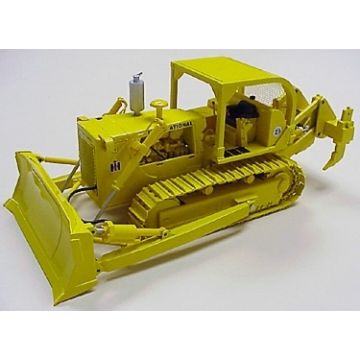 IH - TD-25 - Crawler, blade ROPS & ripper yellow - 1/25