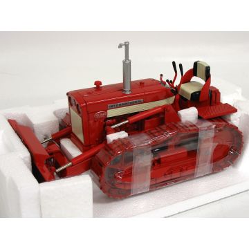 IH - TD-340 - Crawler, blade metal tracks red 1999 Summer Toy Show - 1/16