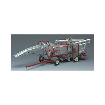 IH -  - Thresher, rubber tires - 1/28