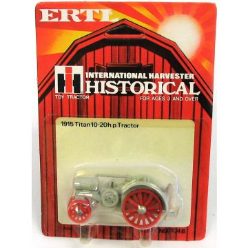 IH - Titan - Steel wheels Historical card - 1/64