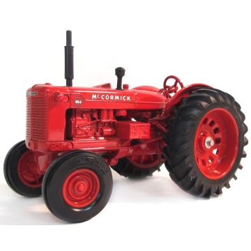 IH - WD-9 - Standard Rubber tires plastic rims - 1/16