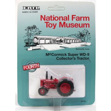 IH - WD-9 - Super 1993 National Farm Toy Museum - 1/64