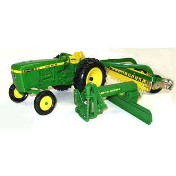 JD - Set - 2440 Utility, rear blade & hay rake - 1/16