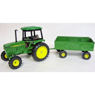 JD - Set - 2550 MFD Cab, barge wagon - 1/16