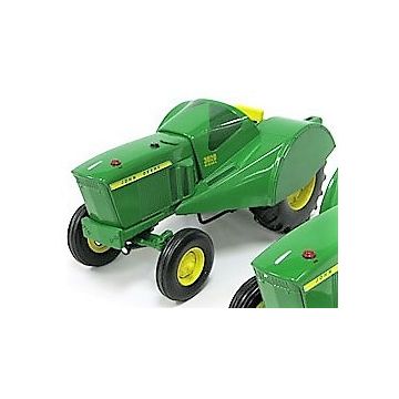 JD - 3020 - Orchard Diesel 2014 Two Cylinder Club Expo - 1/16