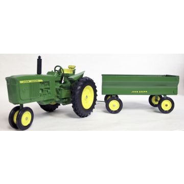 JD - Set - 3020 NF flare box wagon in closed box - 1/16