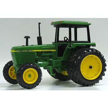 JD - 4040 - MFD Cab 2001 Toy Tractor Times Anniversary - 1/16