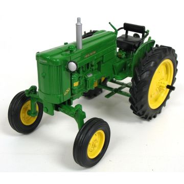 JD - 420 - 420V Semi High Crop, 2003 Two Cylinder Club Expo XIII Exhibitor - 1/16