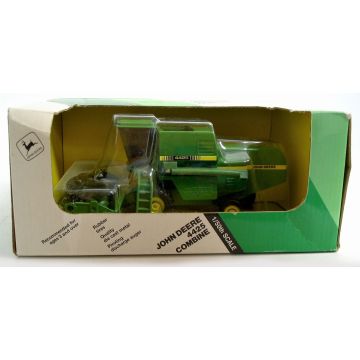 JD - 4425 - Combine, 4425, grain platform - 1/50