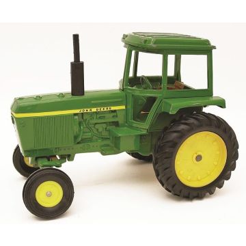 JD - 4430 - 2WD Cab filler caps no model numbers plain box - 1/16