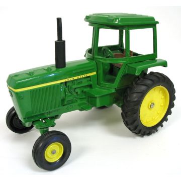 JD - 4430 - 2WD Cab filler caps no model numbers slick box - 1/16