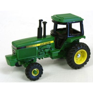 JD - 4450 - MFD plastic stacks front weight no model numbers - 1/64