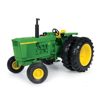JD - 4520 - 2WD Duals fenders open station - 1/16