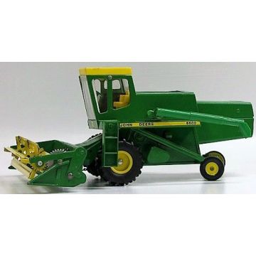JD - 6600 - Combine, 6600, chain drive auger, gear drive reel - 1/24