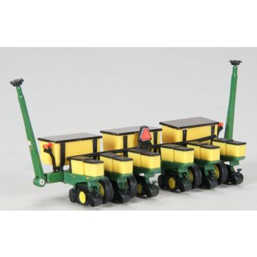 JD - 7200 - Planter, Max Emerge, 6 row, dry fertilizer boxes - 1/64