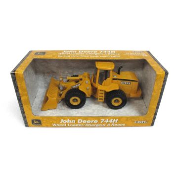 JD - 744H - Wheel loader - 1/50