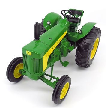 JD - 750 - 2017 Two Cyl Club Expo tractor, black seat - 1/16