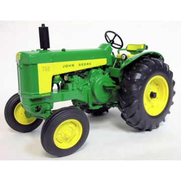 JD - 750 - 2017 Two Cyl Club Expo award tractor, yellow seat - 1/16