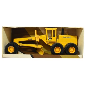 JD - 772B - Grader, cab - 1/16