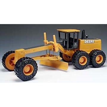 JD - 772BH - Grader, new graphics, plastic blade, no model # - 1/16