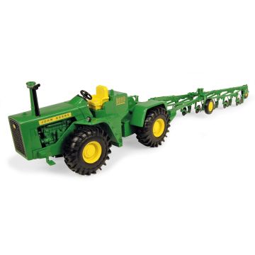 JD - Set - 8010 4WD, 8 bottom plow 2009 Plow City Show - 1/32