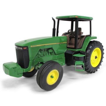 JD - 8200 - 2WD Cab - 1/16