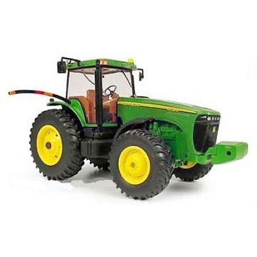 JD - 8220 - MFD Single wheels model kit both 8220 & 8320 decals - 1/16