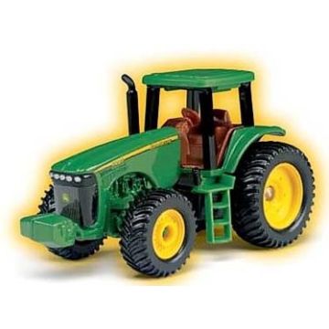 JD - 8220 - MFD flotation tires - 1/64