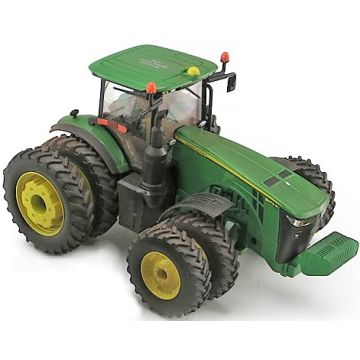 JD - 8370R - MFD Duals front & rear 2014 Farm Show Edition dusty - 1/32