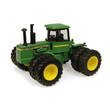 JD - 8440 - 4WD duals - 1/64