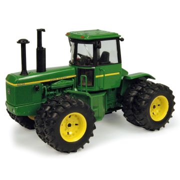 JD - 8630 - 4WD Duals Cab 2007 Plow City Show - 1/32