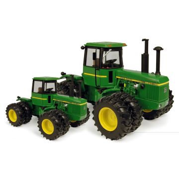 JD - Set - 8640 4WD Duals 1/32 & 1/64 2008 Plow City Show - Comb