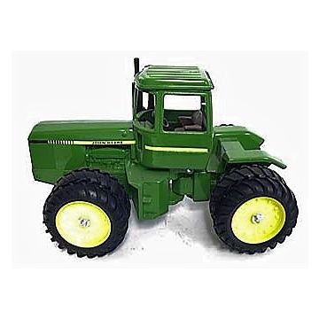 JD - 8650 - 4WD Duals Cab strobe stripe, light bar no model numbers - 1/16