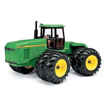 JD - 8870 - 4WD Wide Duals - 1/16