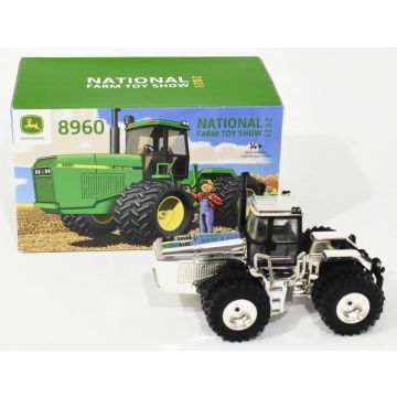 JD - 8960 - 4WD, duals, 2021 National Farm Toy Show, chrome - 1/64