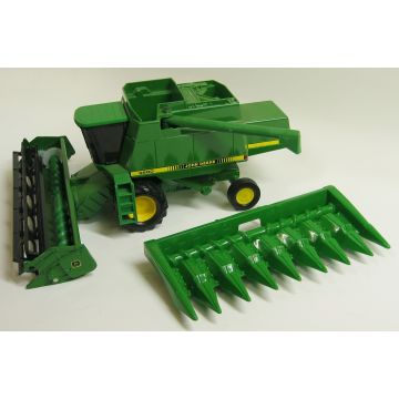 JD - 9600 - Combine, 9600, 2 heads Collector Edition - 1/28