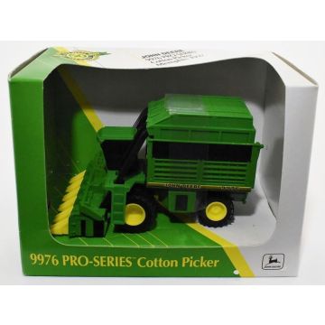 JD - 9976 - Cotton Picker, 1997 Memphis Meeting - 1/64
